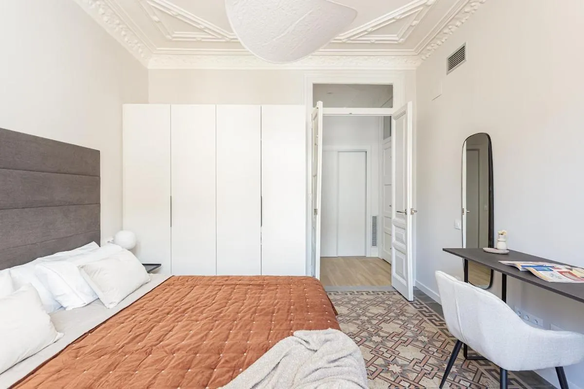 Canela Homes Midterm Merce Barcelona 0*,